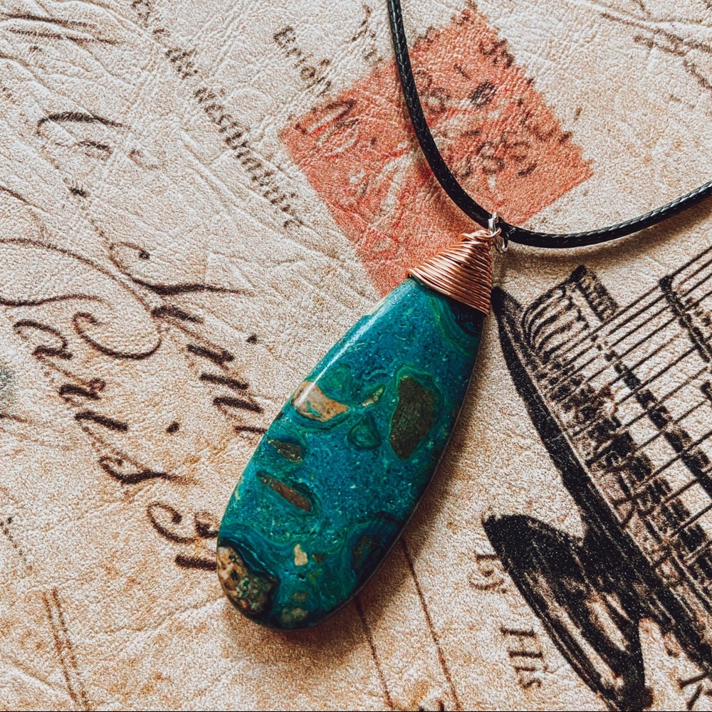 Wire Wrapped Stone Necklace